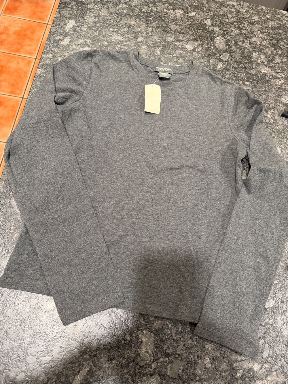 Banana Republic Men's Long Sleeve Crewneck Shirt - Gray